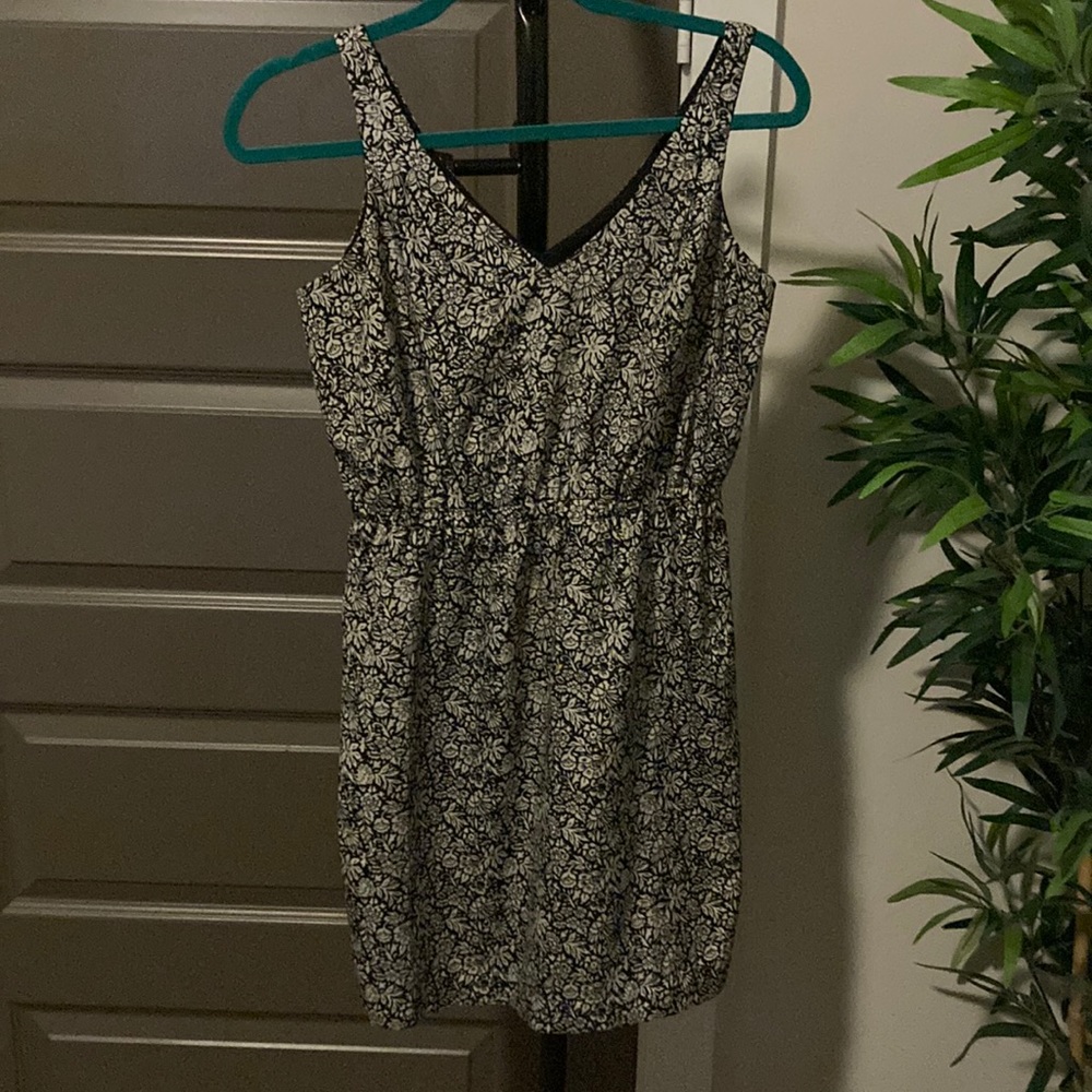 ⭐️loft floral dress⭐️